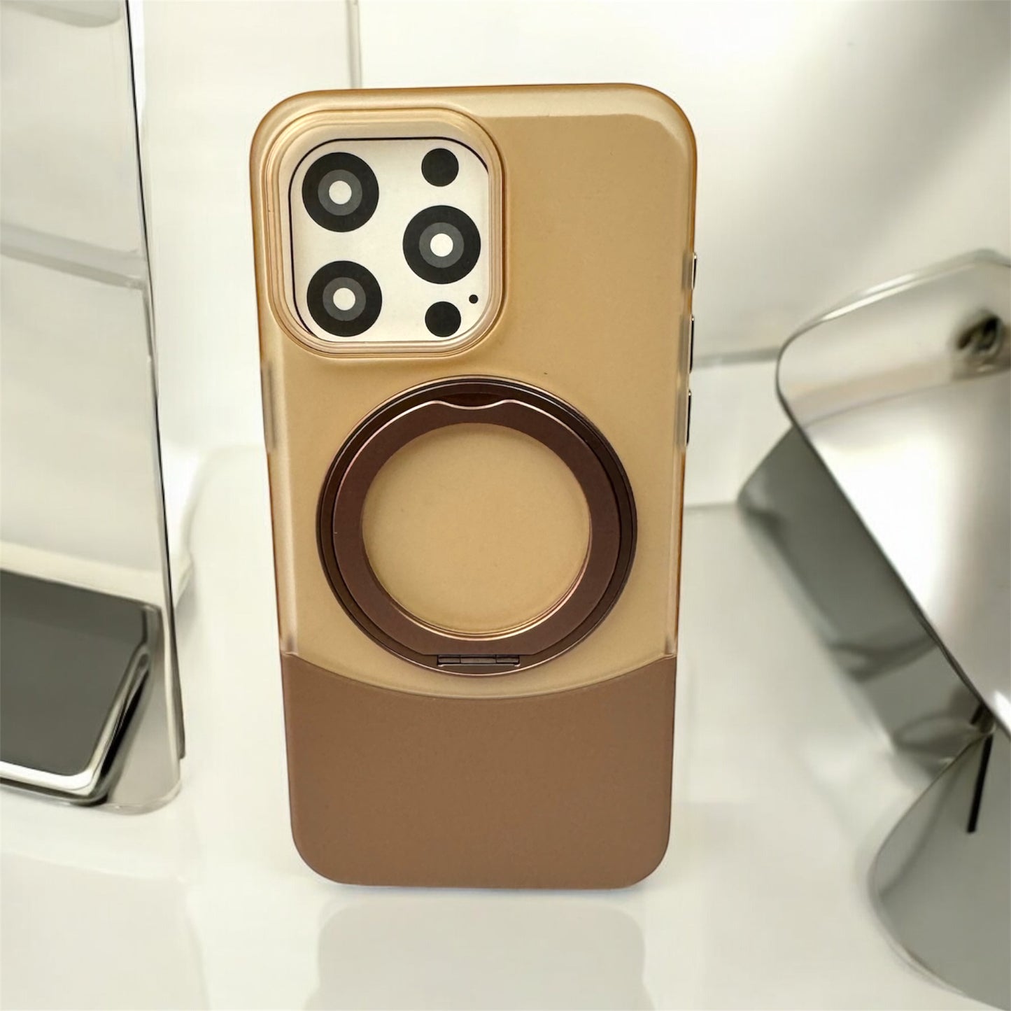 Virat's fav dual tone detachable metallic magsafe cover